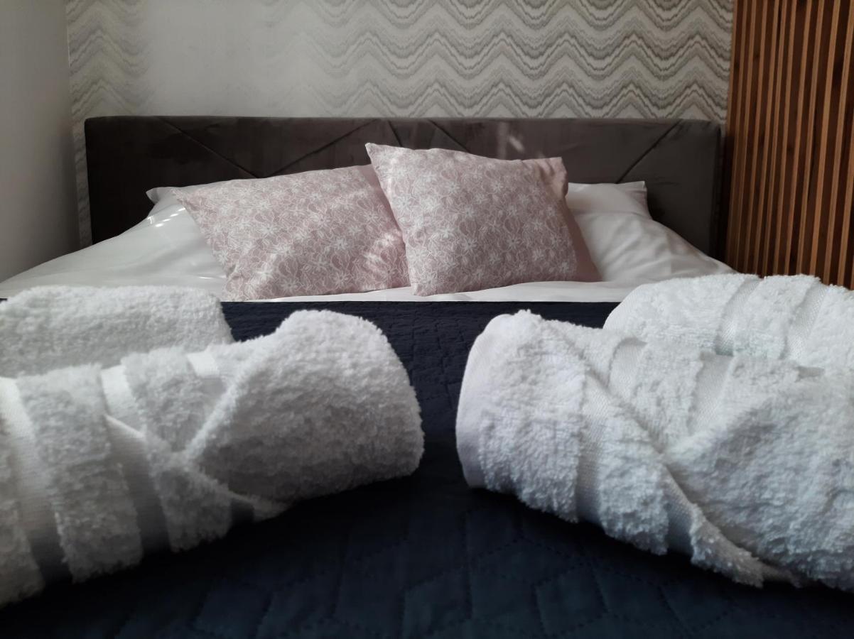 Apartman Poco Bijeljina Bagian luar foto
